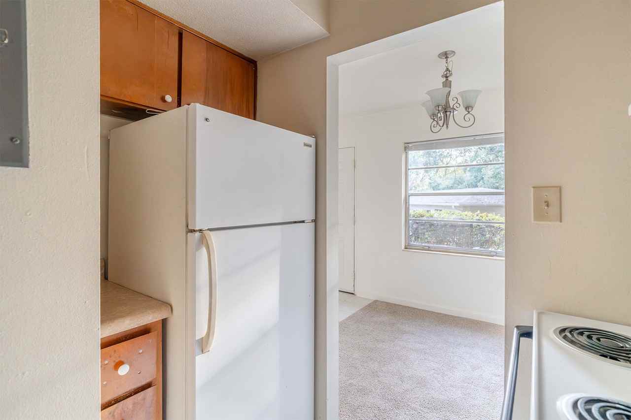 236 DeSoto Drive - Photo 7 of 12