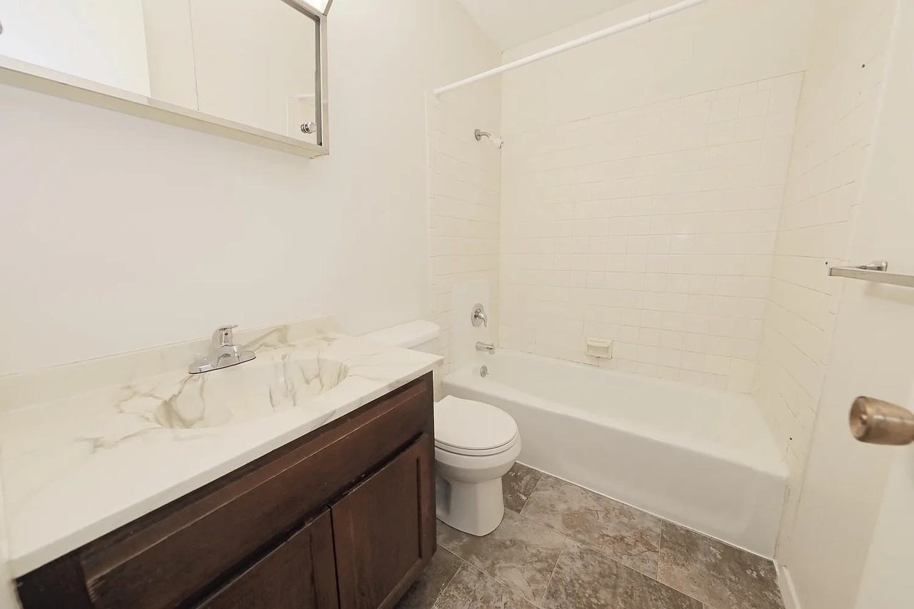 2825 North 47th Street - Photo 5 of 8