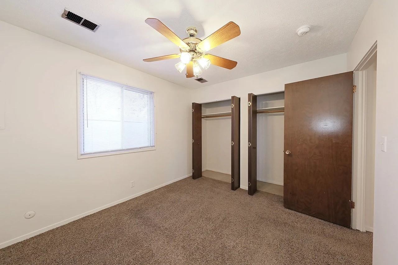 2825 North 47th Street - Photo 6 of 8