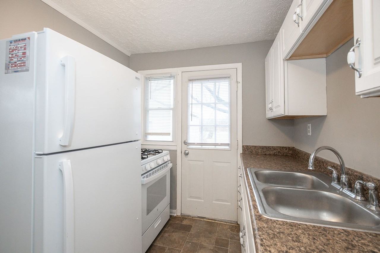 25551 Tungsten Rd - Photo 6 of 17