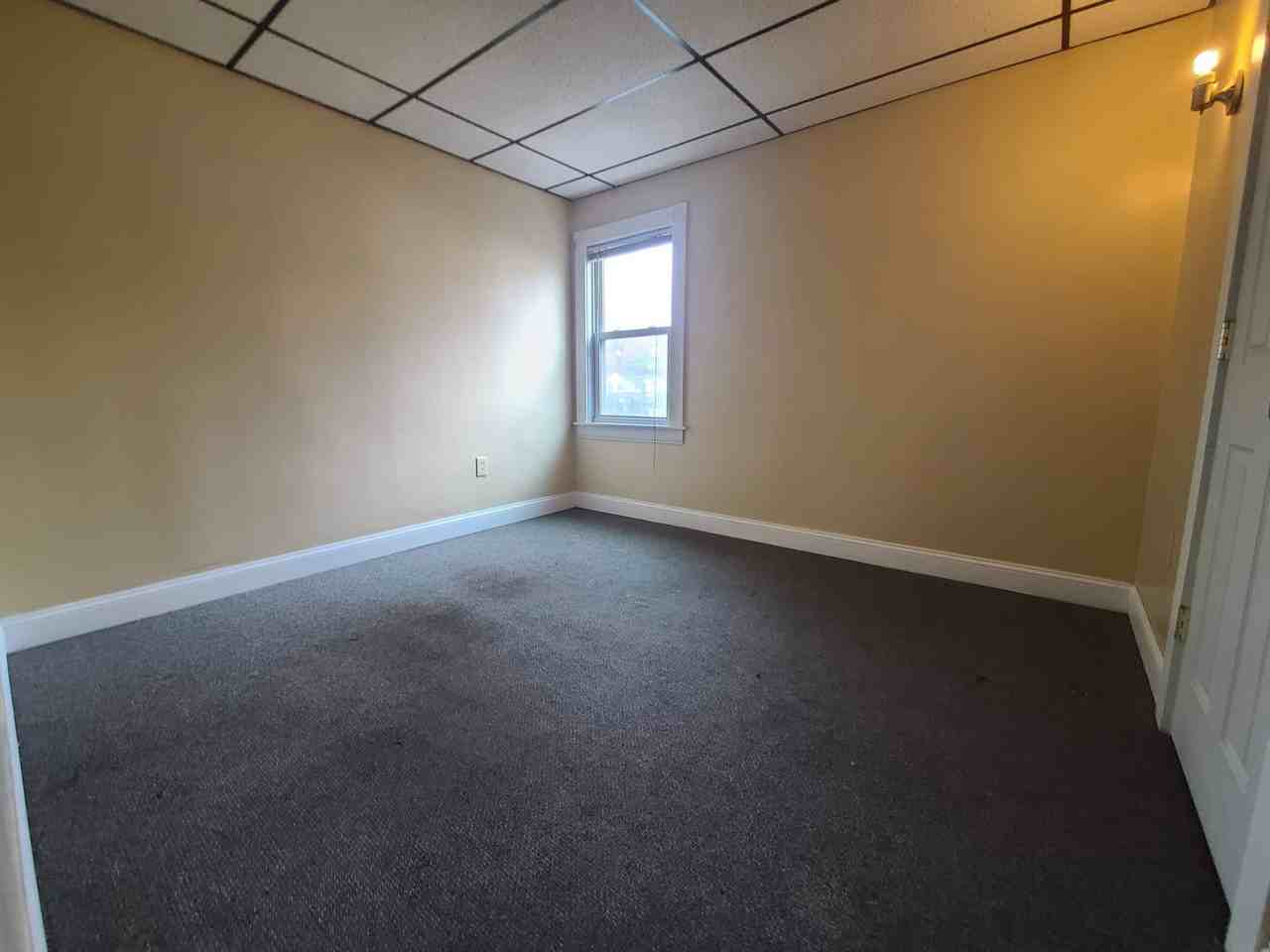 196 Hillside St - Photo 6 of 10