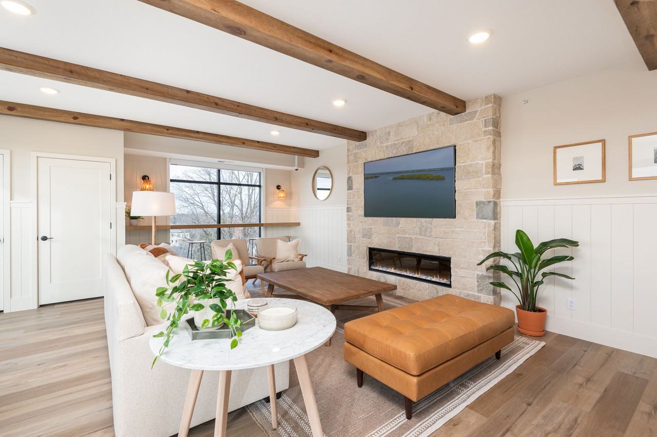 The Uptown Apartments - Photo 2 of 25