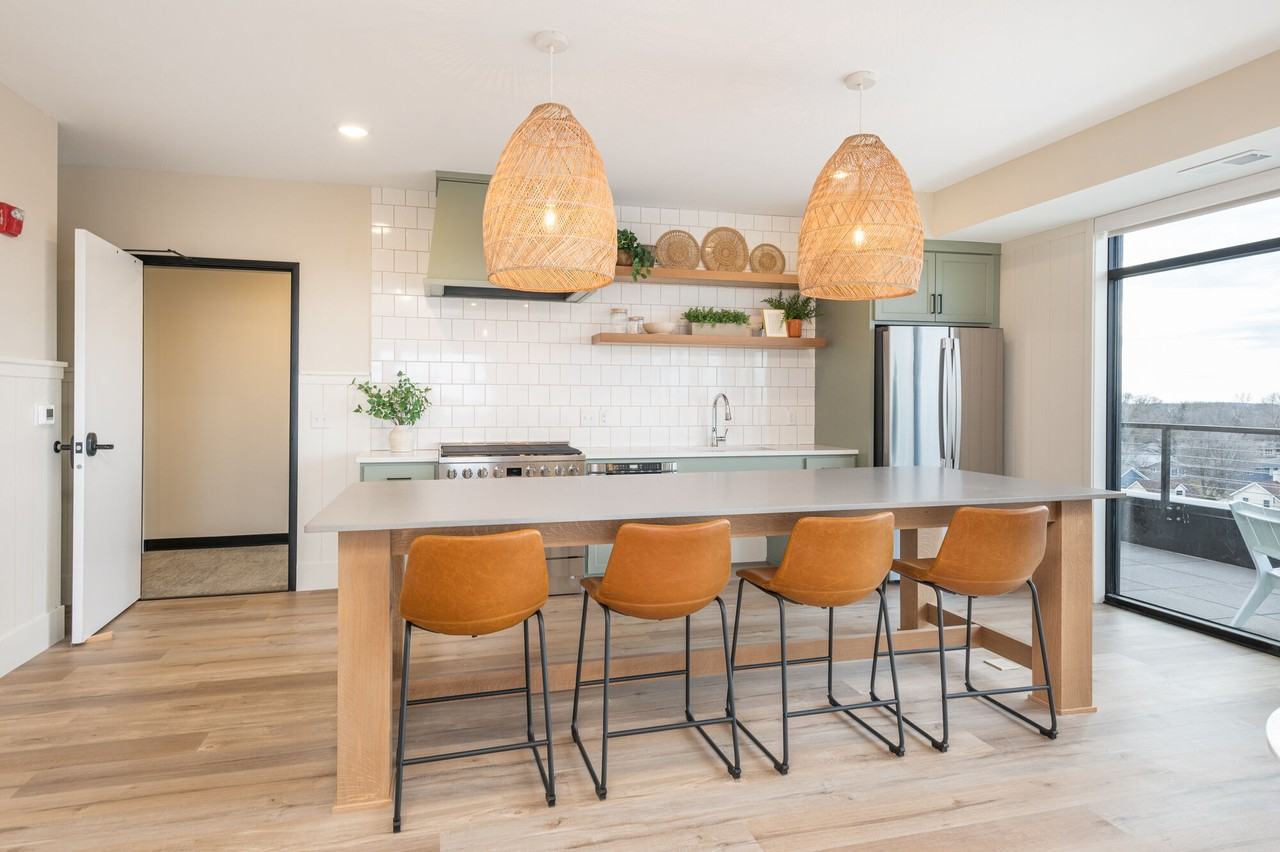 The Uptown Apartments - Photo 6 of 25