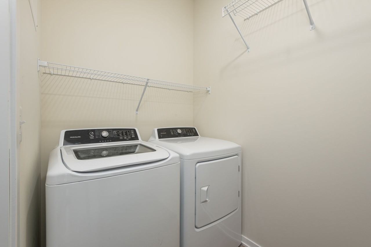 The Uptown Apartments - Photo 6 of 25