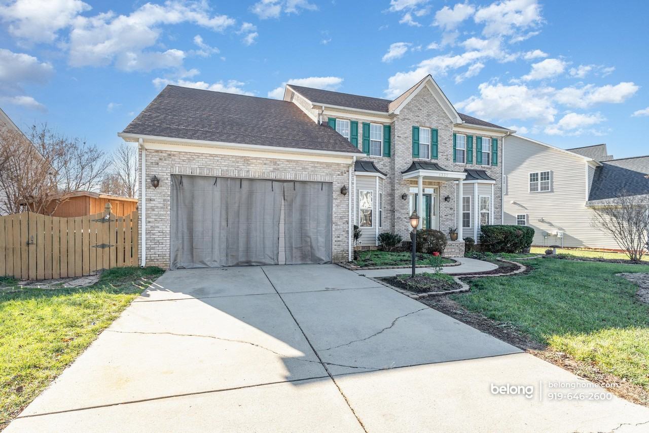 4332 Southern Oak Drive - Photo 4 of 31