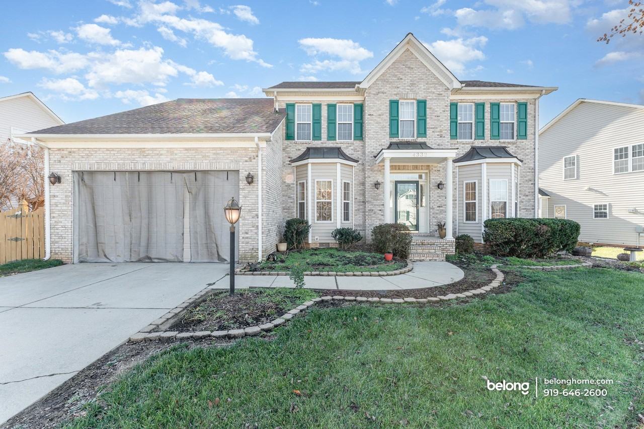 4332 Southern Oak Drive - Photo 5 of 31