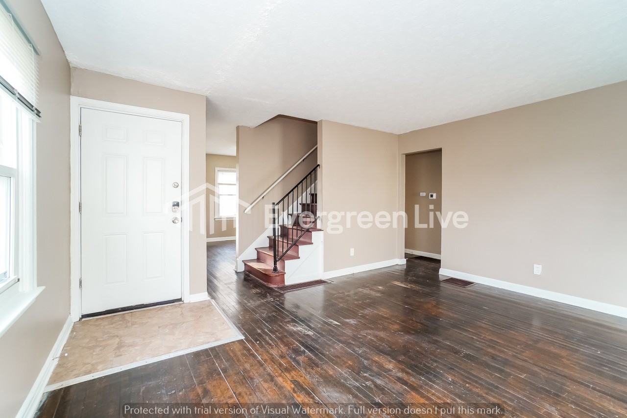 2358 Meredith Dr - Photo 7 of 16