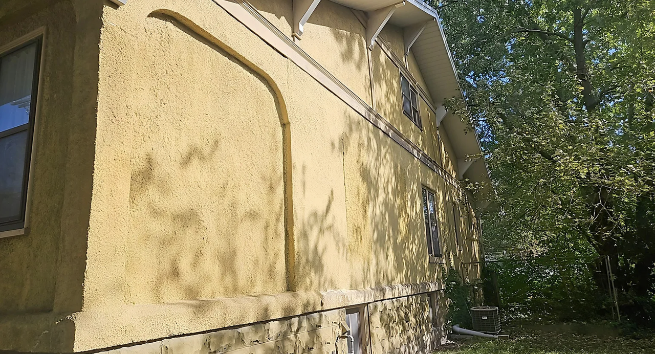 423 South Lincoln - Photo 3 of 20