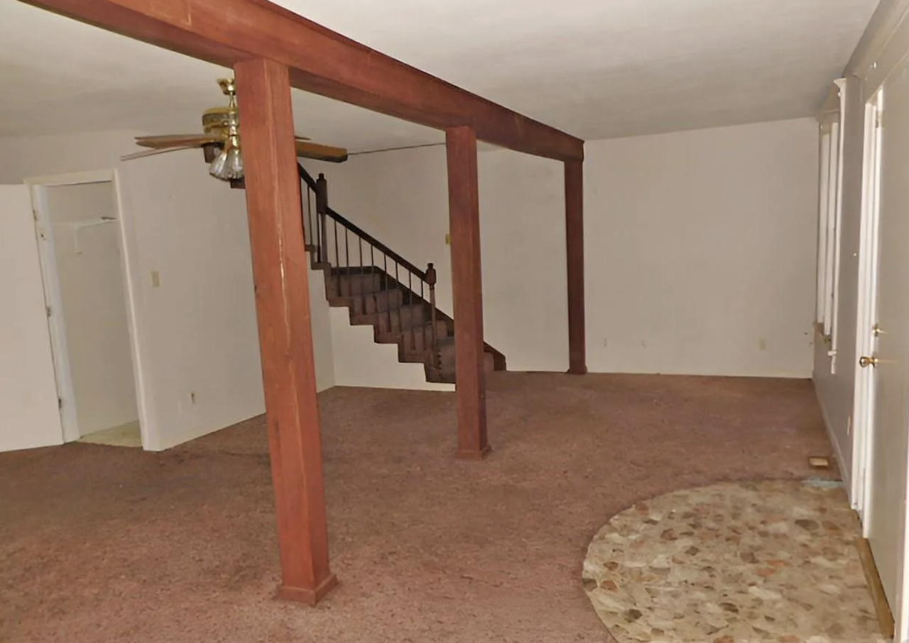 423 South Lincoln - Photo 4 of 20