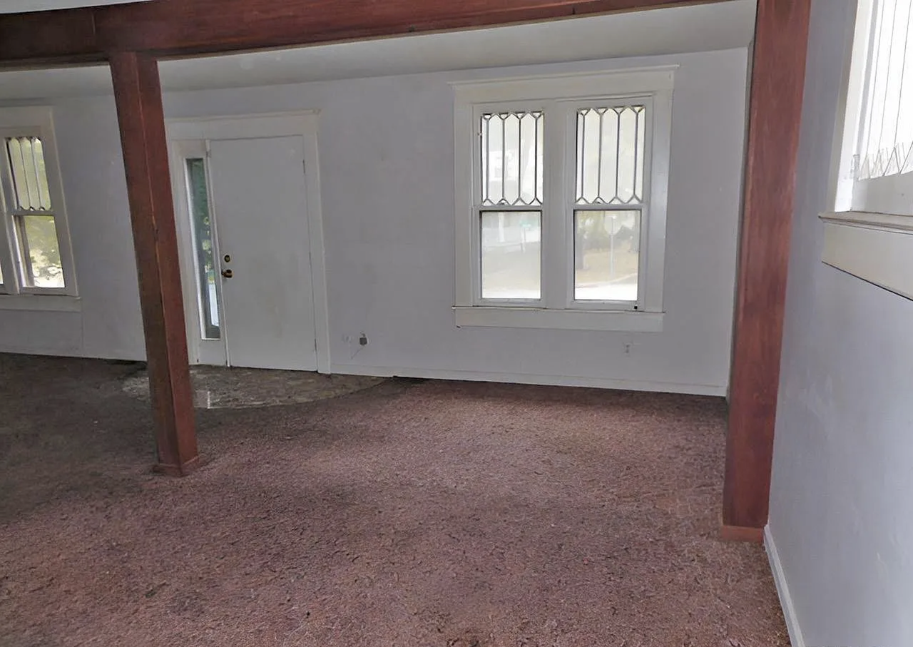 423 South Lincoln - Photo 7 of 20