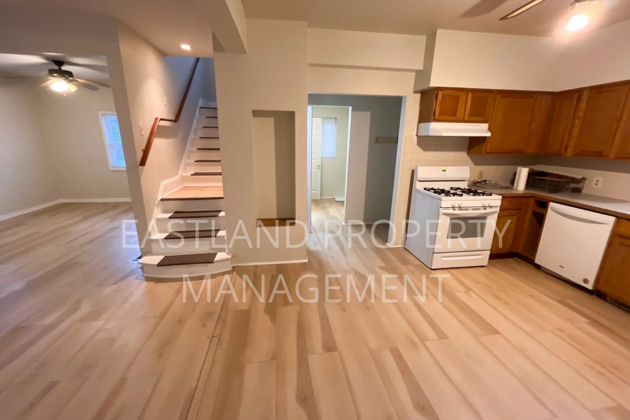 1966 Burr Street #NA - Photo 6 of 17