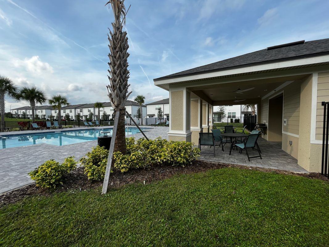 122 Mandovi St - Photo 4 of 25