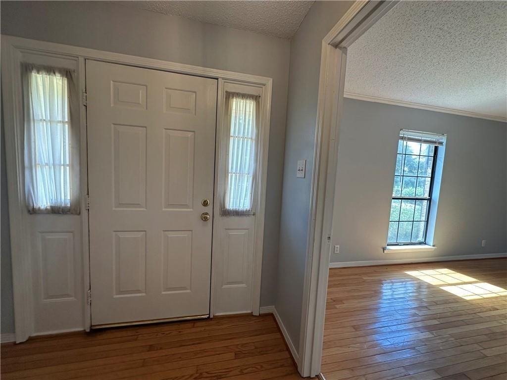 6750 Browder Drive - Photo 3 of 32