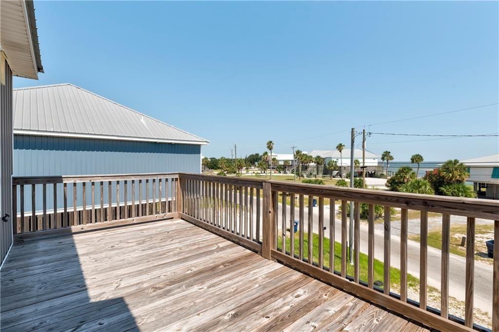 1913 Cadillac Avenue - Photo 6 of 43