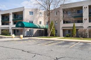 31 Devereux Avenue ##305 - Photo 1 of 1