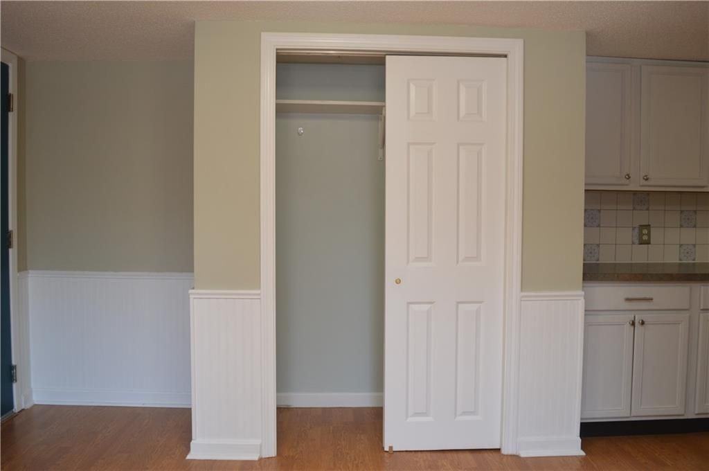 31 Devereux Avenue ##305 - Photo 6 of 12