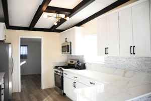 featured image of 61576 Aberdeen Drive