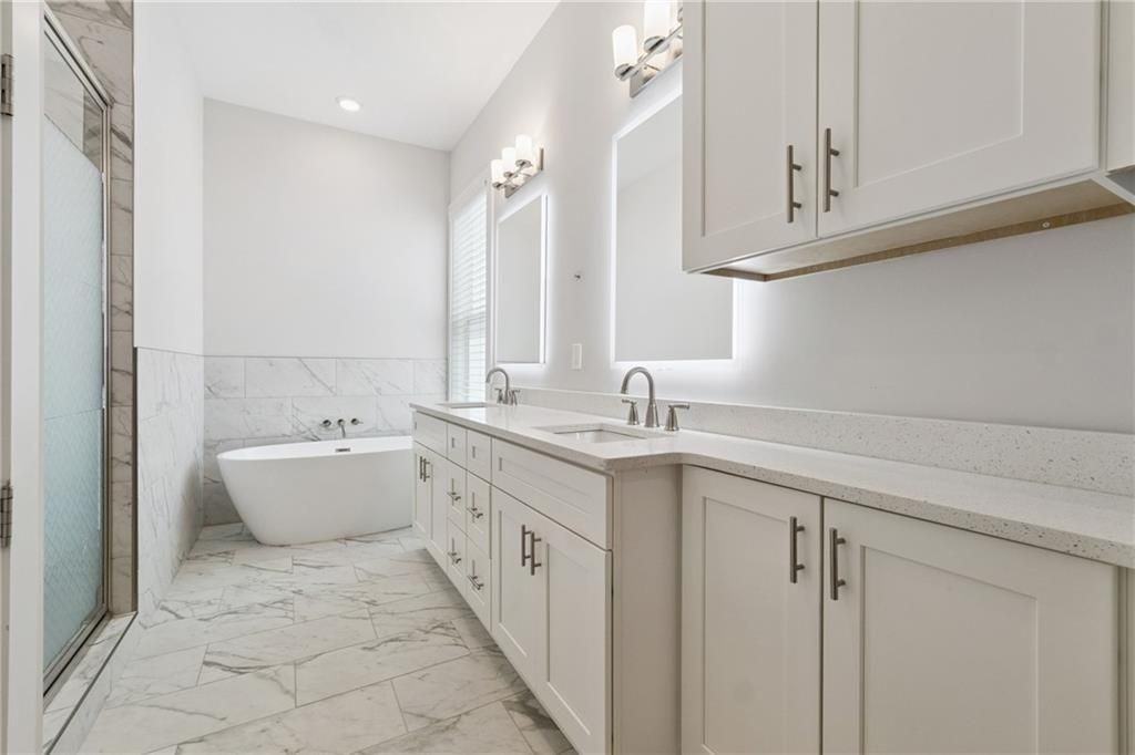 8210 Sonata Lane - Photo 7 of 46