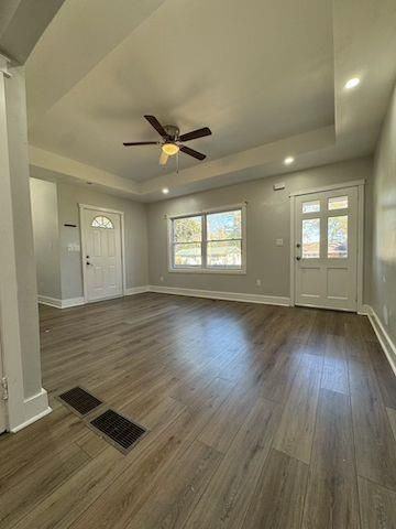 1946 Hazelwood Drive Southeast - Photo 7 of 17