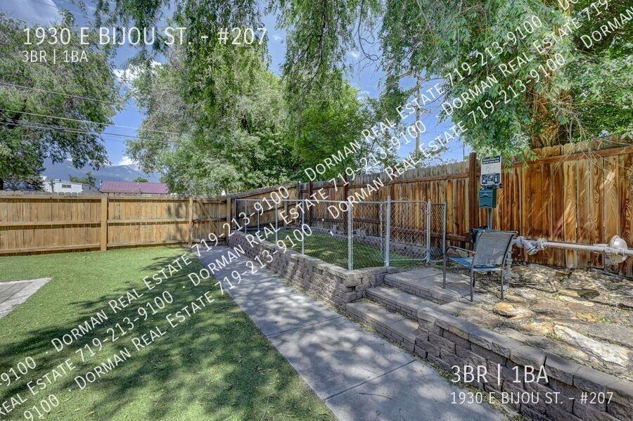 Summit View Apartments - Photo 5 of 10