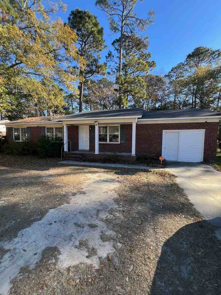 311 Gentilly Road - Photo 2 of 10