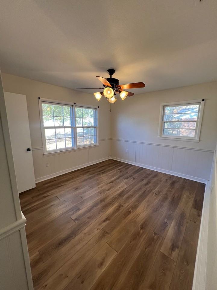 311 Gentilly Road - Photo 6 of 10