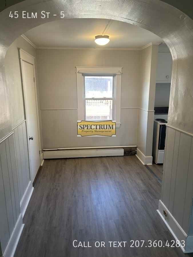 45 Elm St - Photo 2 of 8