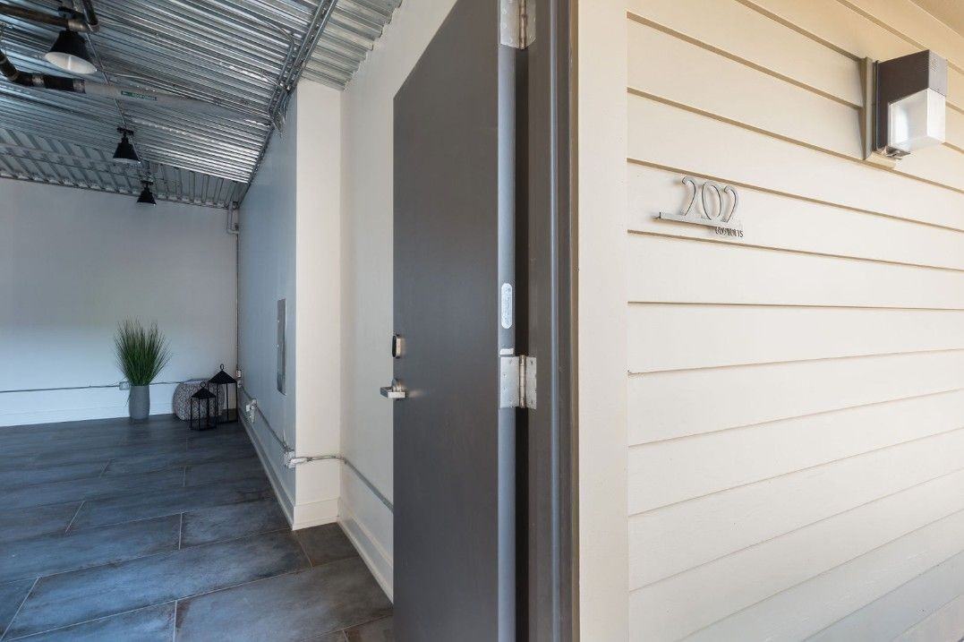 605 Lofts - Photo 6 of 50