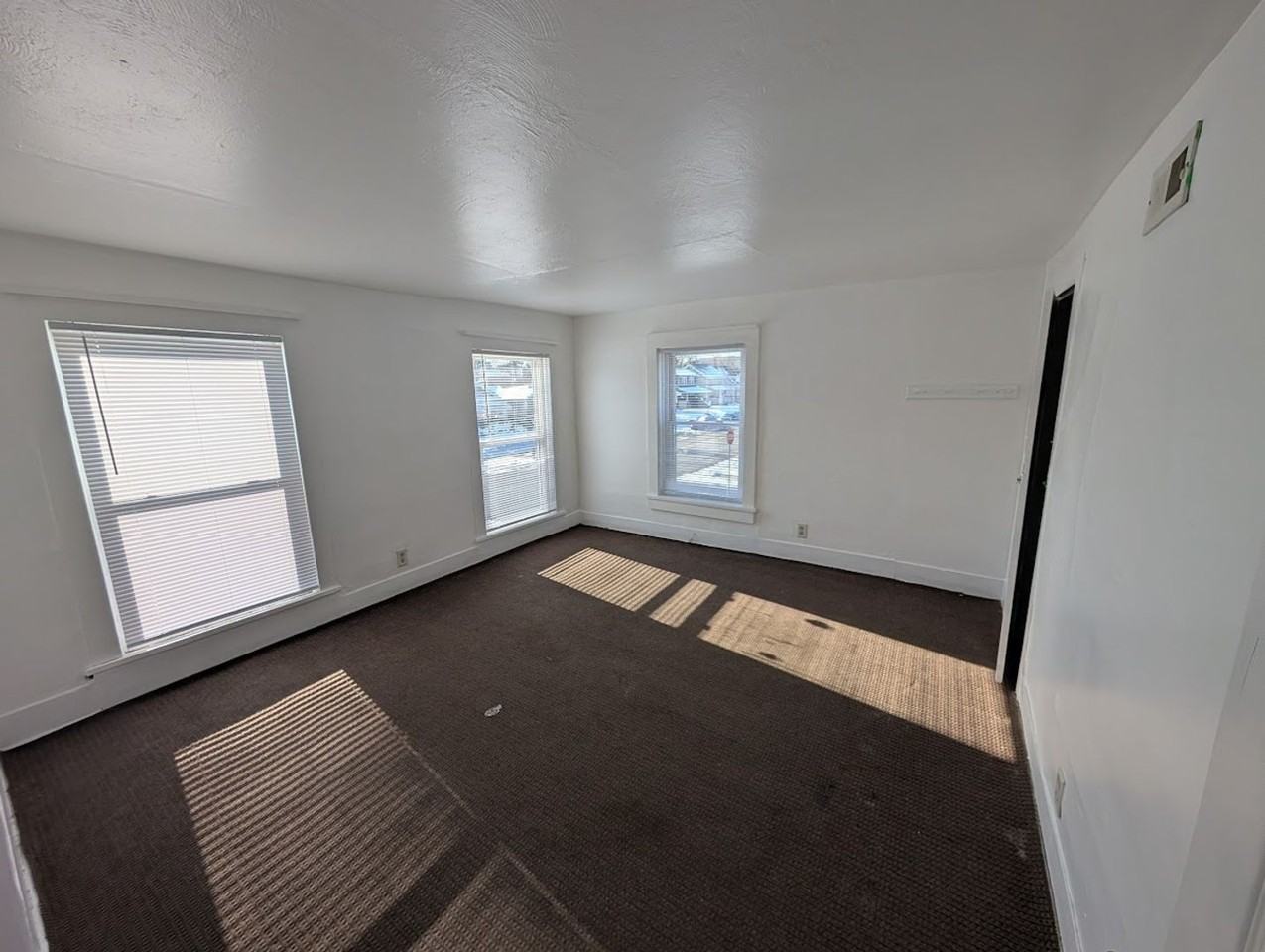 301 East Ewing Avenue - Photo 3 of 4