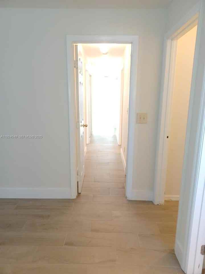 2134 Cleveland Street #B - Photo 4 of 17