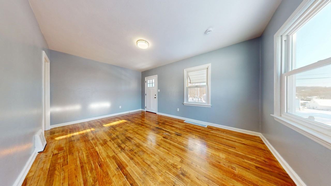 357 5th Avenue - Photo 6 of 13