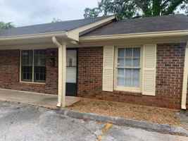 featured image of 912 Darlington Way