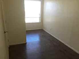 Chelwood Park Blvd NE-536 - Photo 1 of 1