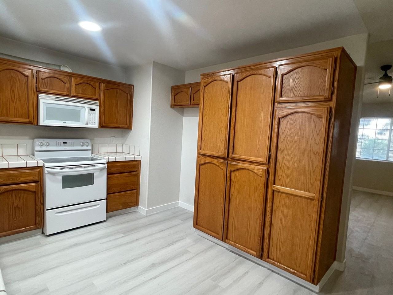 7263 Jimson Avenue - Photo 3 of 17