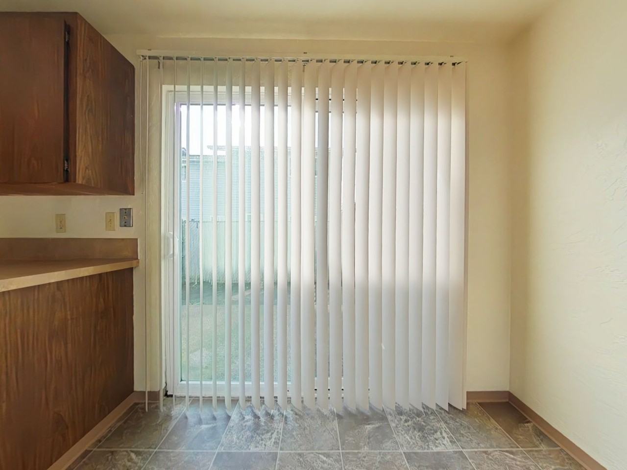 2521 Southwest Pickford Street #D - Photo 4 of 11