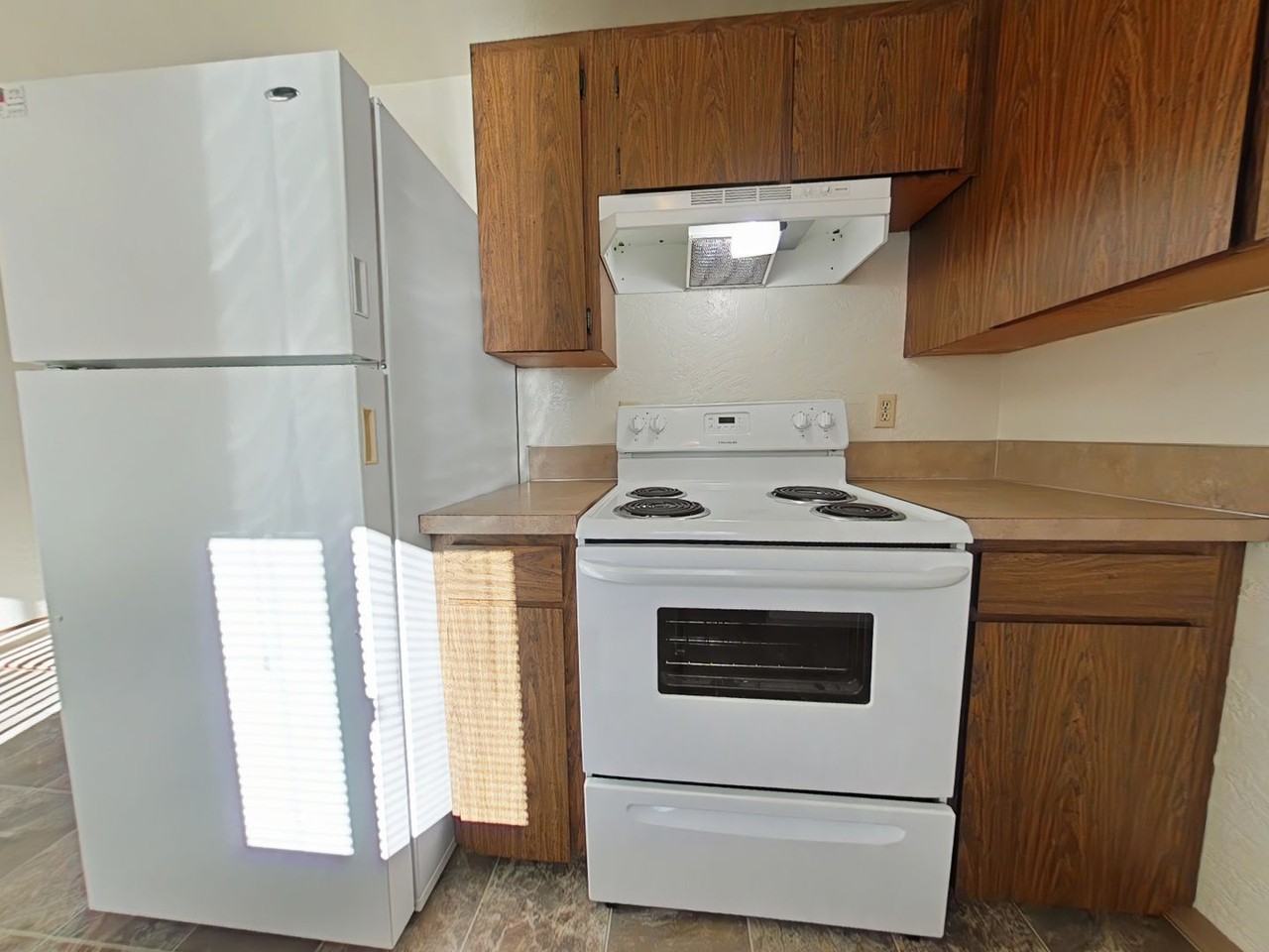 2521 Southwest Pickford Street #D - Photo 6 of 11