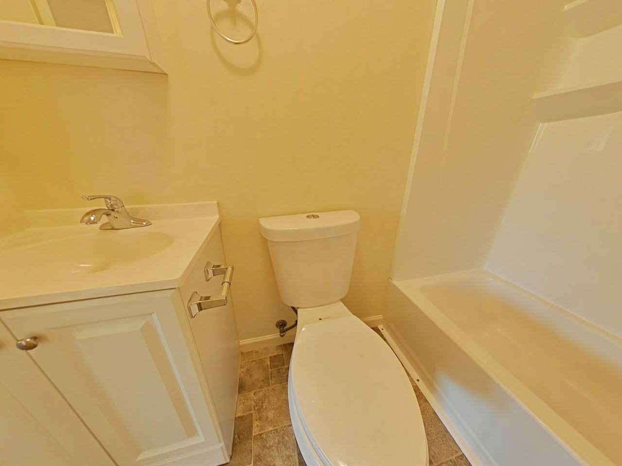 1909 Main Street #H - Photo 7 of 11