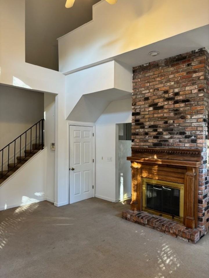 213 Chapel Street - Photo 4 of 15