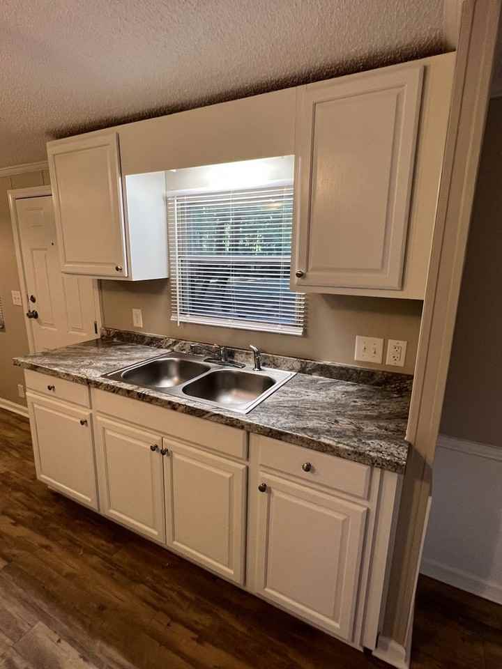 6306 Old Pageland Marshville Road - Photo 4 of 16