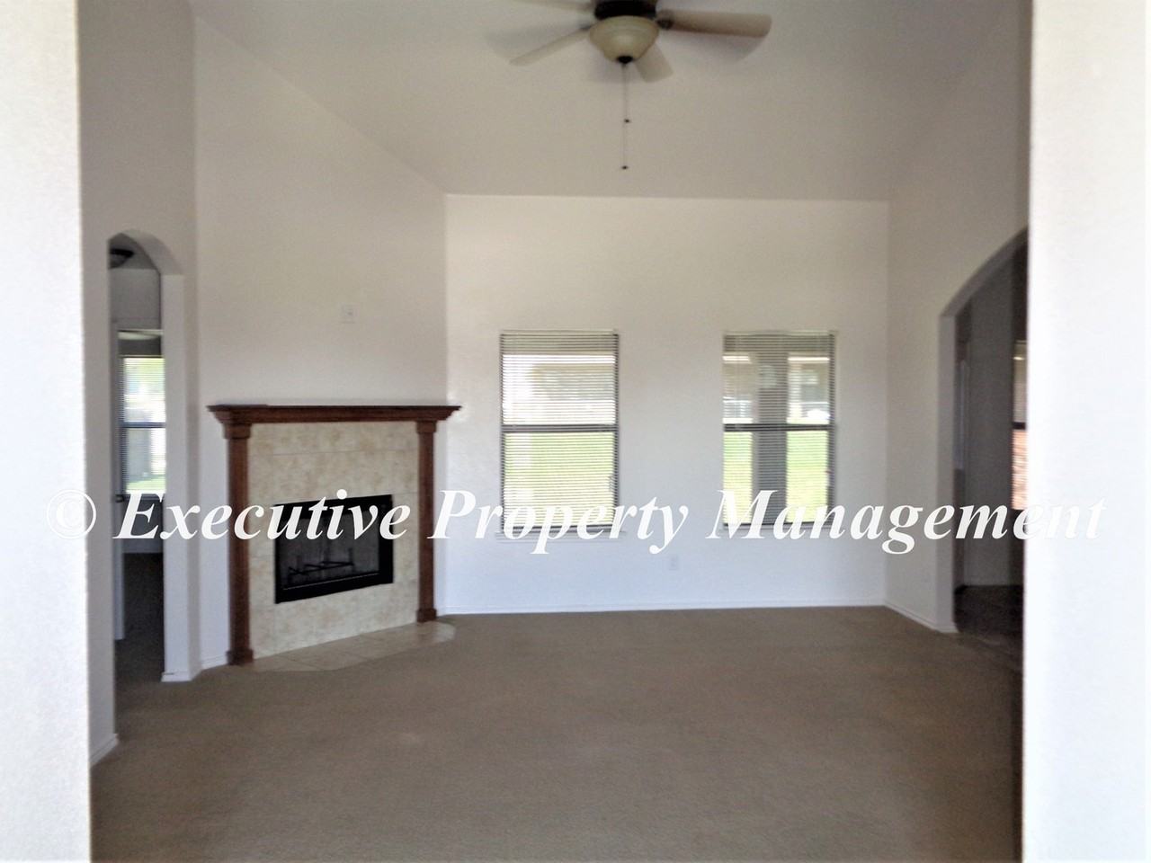 2401 Terry Drive - Photo 3 of 16