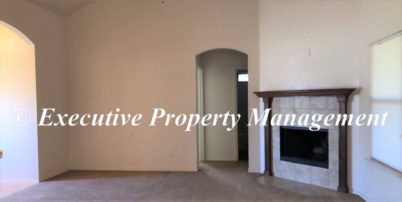 2401 Terry Drive - Photo 4 of 16