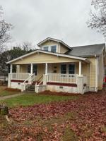 featured image of 416 Ross Street