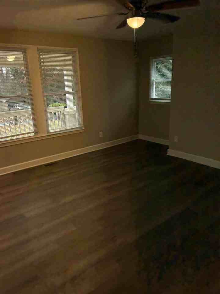 416 Ross Street - Photo 7 of 13