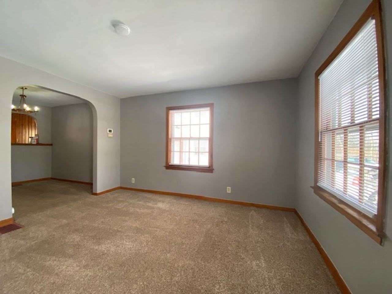 1623 Overlook Dr - Photo 2 of 16