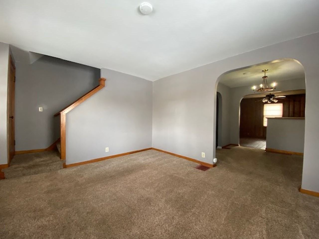 1623 Overlook Dr - Photo 3 of 16