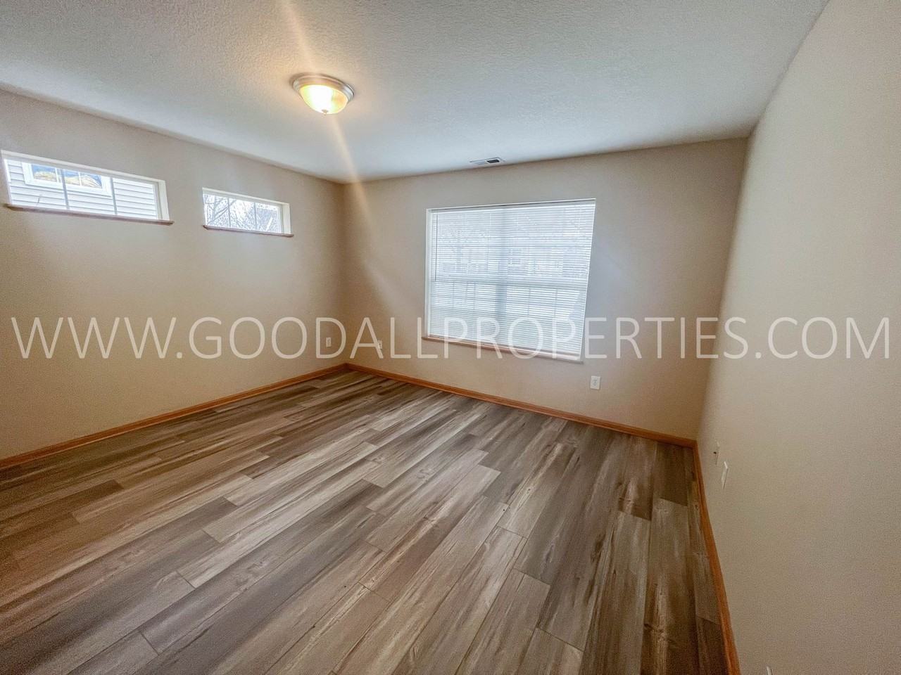 4318 152nd Court - Photo 6 of 18