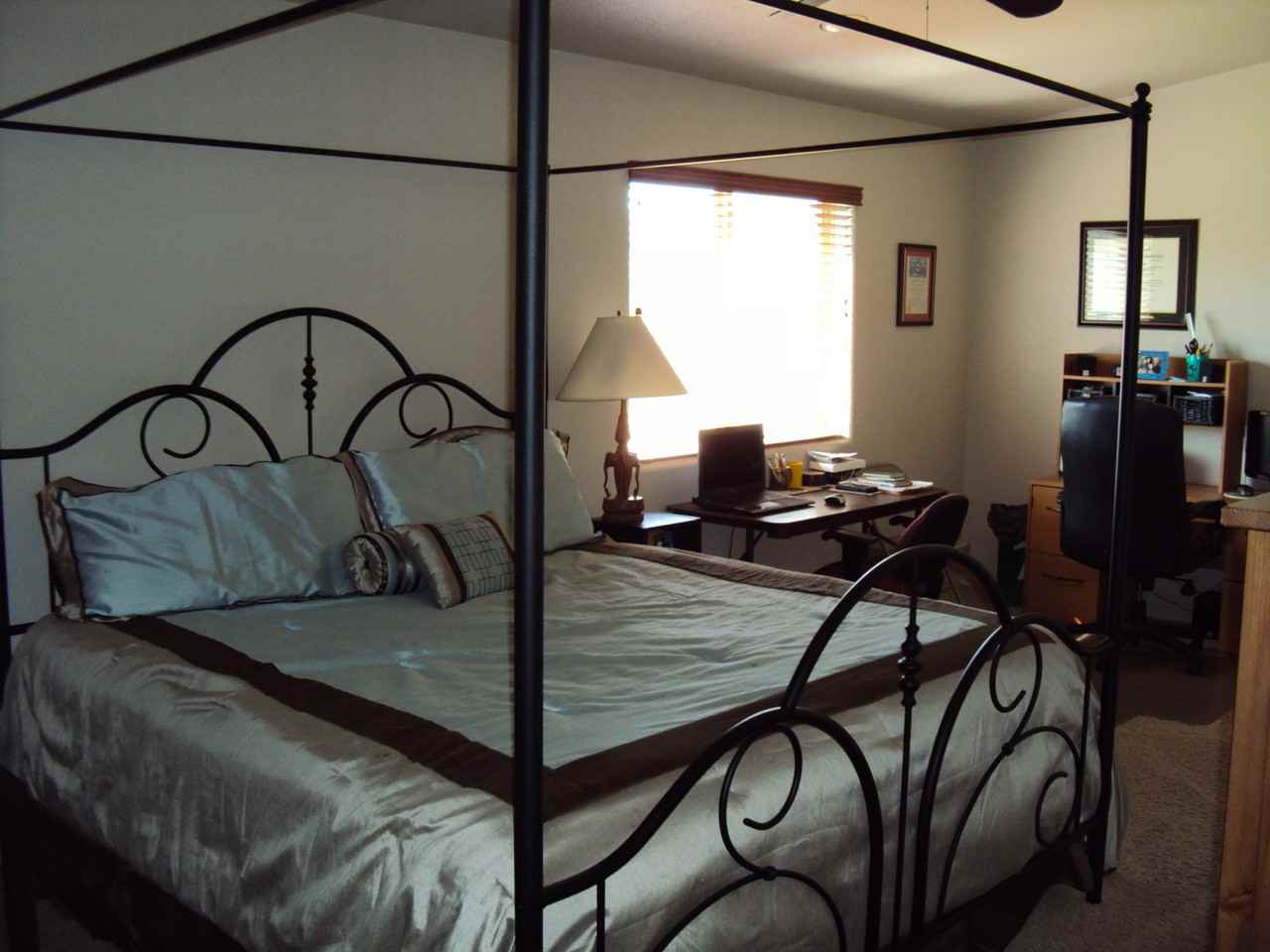 11607 East 25th Place - Photo 3 of 7