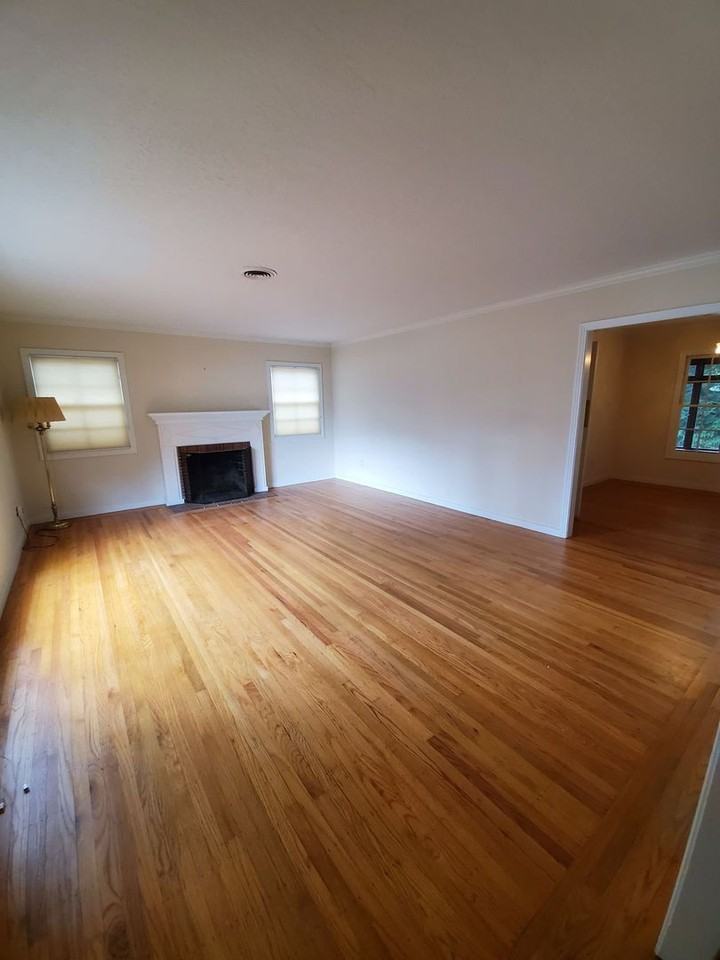 1241 Perkins Way - Photo 2 of 18