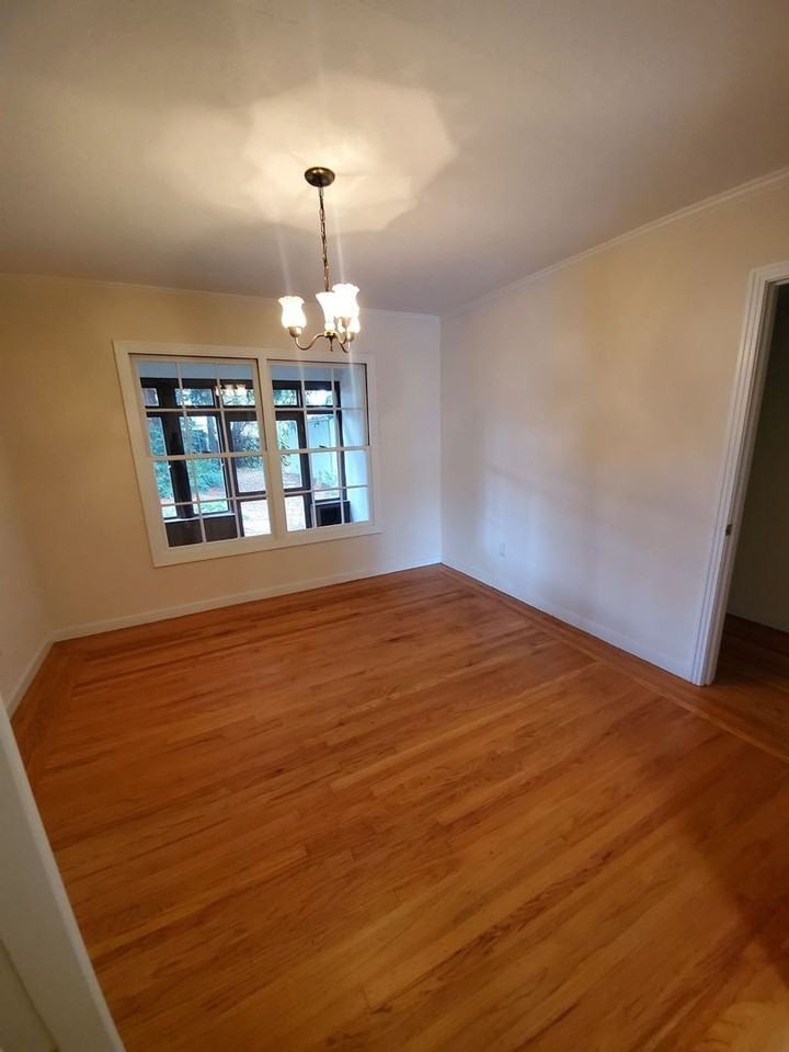 1241 Perkins Way - Photo 4 of 18