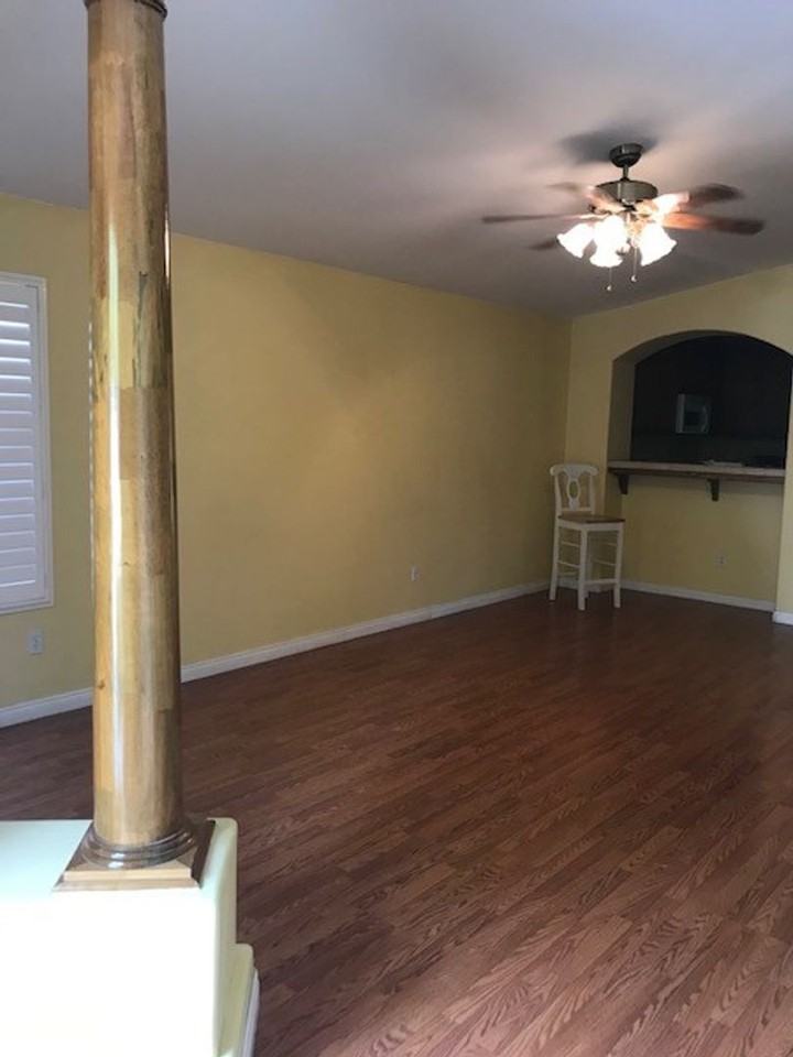 5723 Sarona Street - Photo 4 of 8